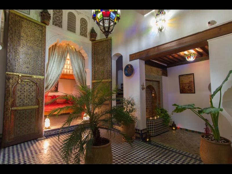 Riad Sanaa Rose Hotel Fes Exterior photo